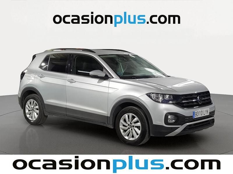 Usado VW T-Cross Advance 110 CV (80 kW) 2022 Gris plata SUV