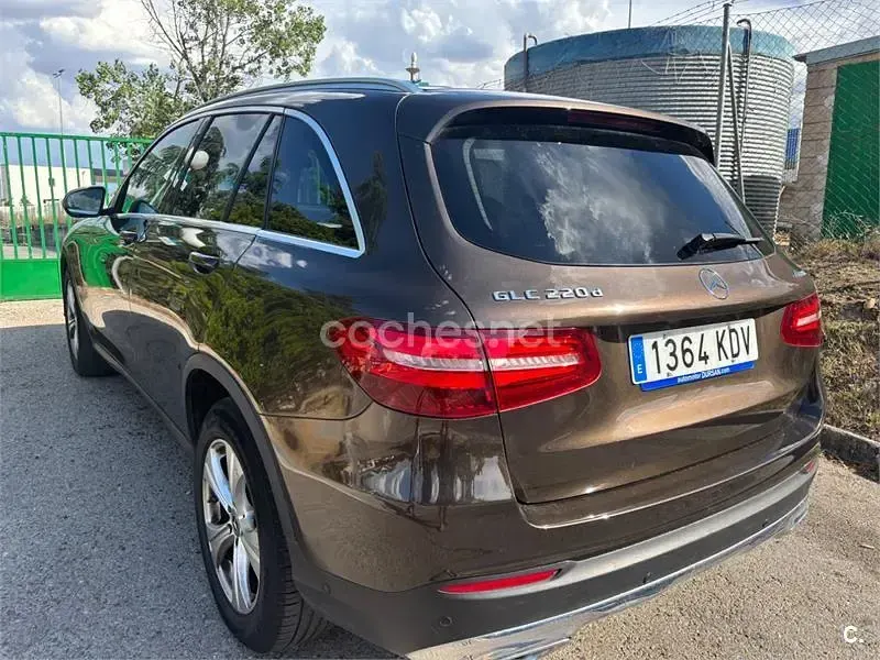 Usado Mercedes GLC220 170 CV (125 kW) 2017 Marrón SUV