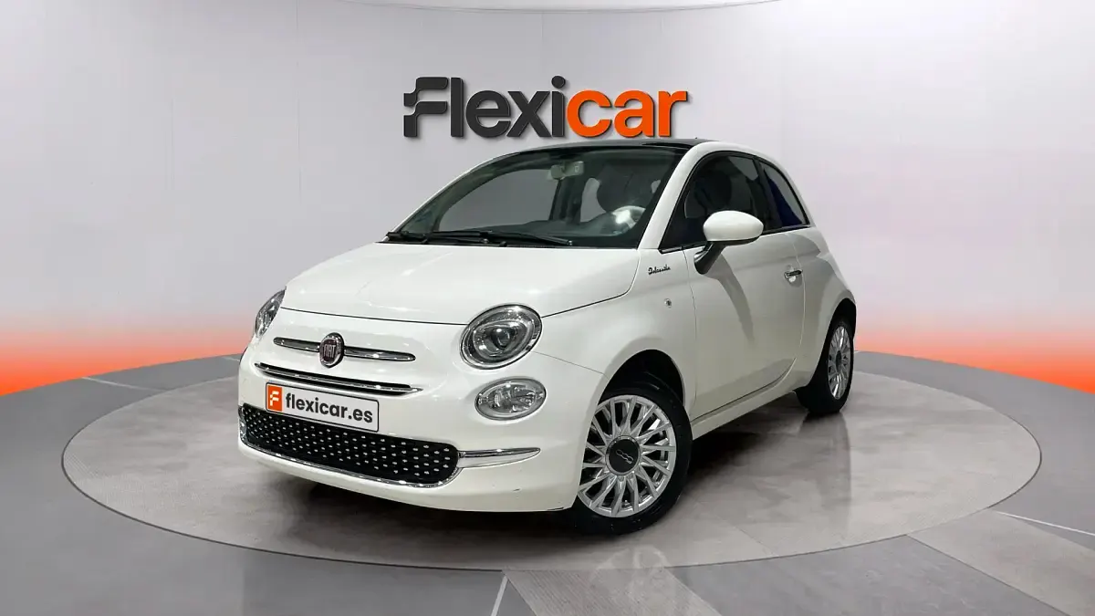 Usado Fiat 500 Dolcevita 71 CV (52 kW) 2023 Blanco Berlina