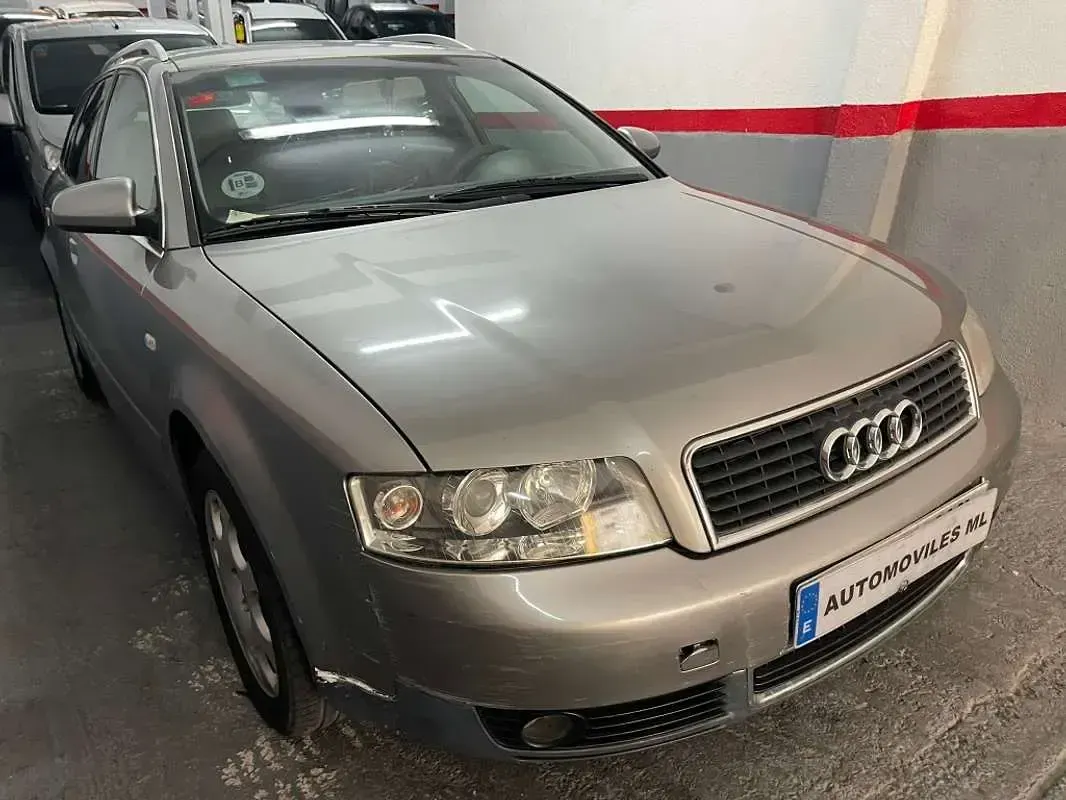 Usado Audi A4 163 CV (119 kW) 2004 Berlina