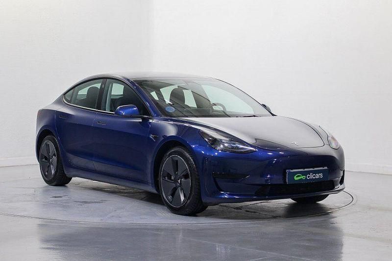 Usado Tesla Model 3 Standard Range 208 kW (283 CV) 2023 Azul Berlina