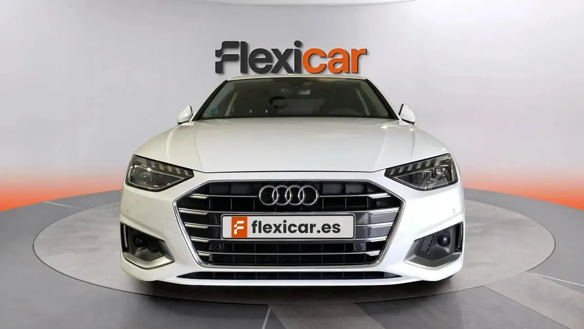 Usado Audi A4 Advanced Plus 163 CV (119 kW) 2024 Blanco Berlina