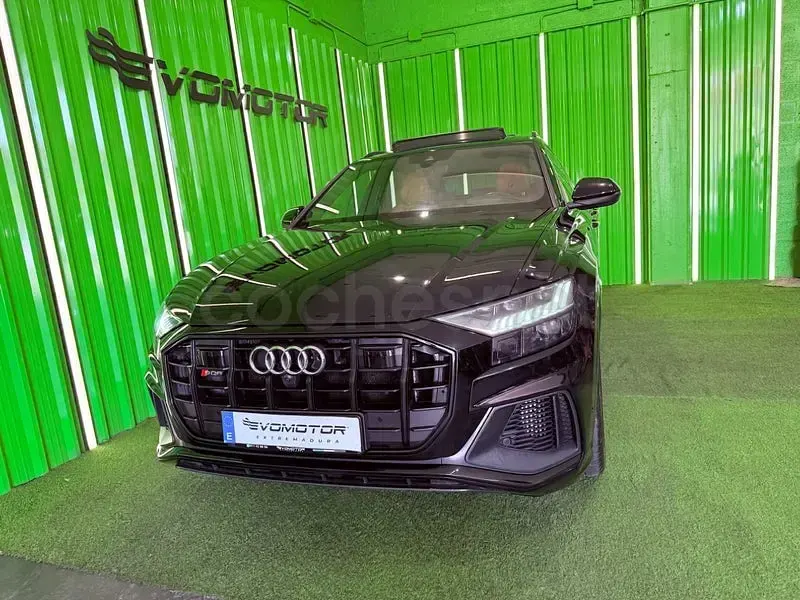 Usado Audi SQ8 435 CV (319 kW) 2020 Negro SUV