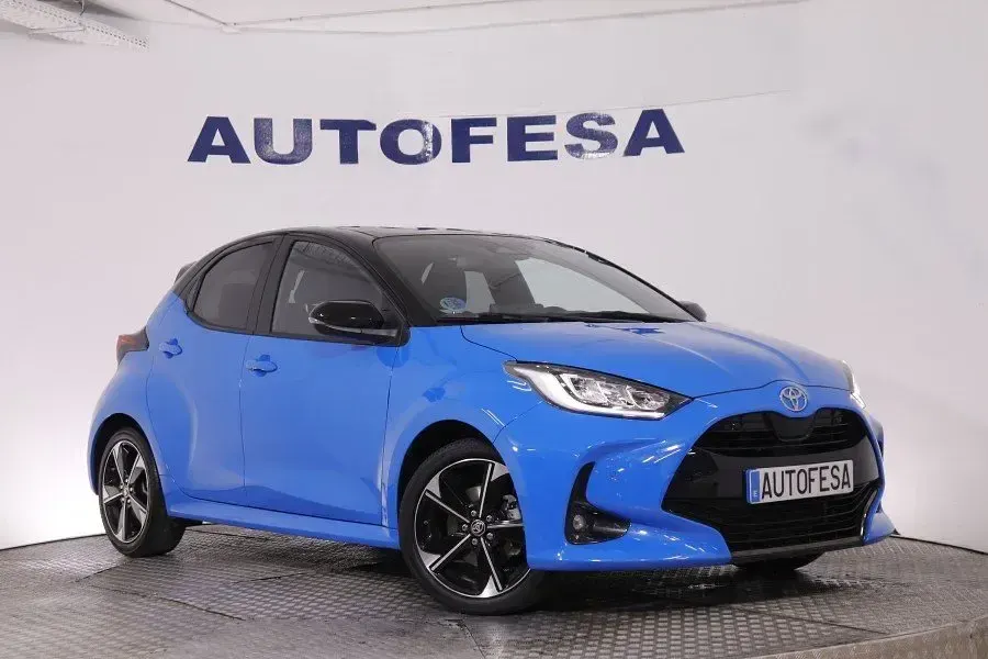Usado Toyota Yaris Hybrid Edition 130 CV (95 kW) 2024 Azul
