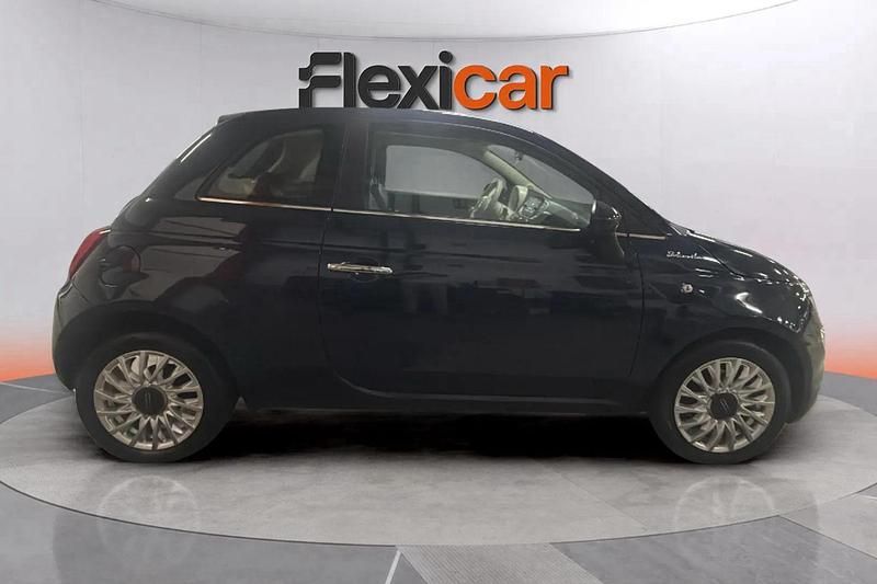 Usado Fiat 500 Dolcevita 71 CV (52 kW) 2022 Azul Berlina