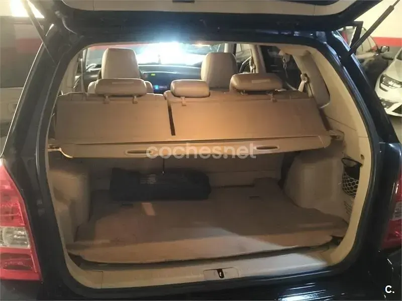 Usado Hyundai Tucson Comfort 140 CV (102 kW) 2006 Negro SUV