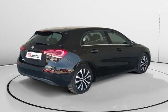 Usado Mercedes A180 116 CV (85 kW) 2021