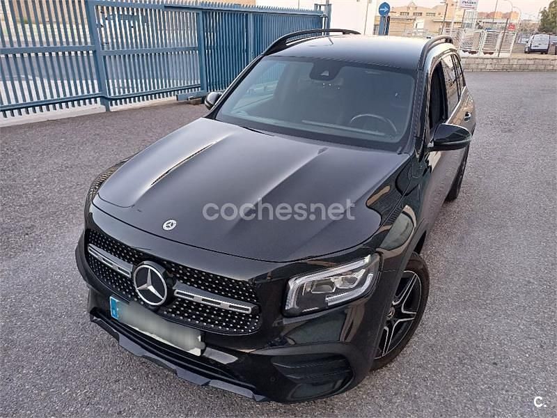 Negro Usado 2022 Mercedes GLB200 SUV | 29.000 € (Precio justo) - Imagen 1/4