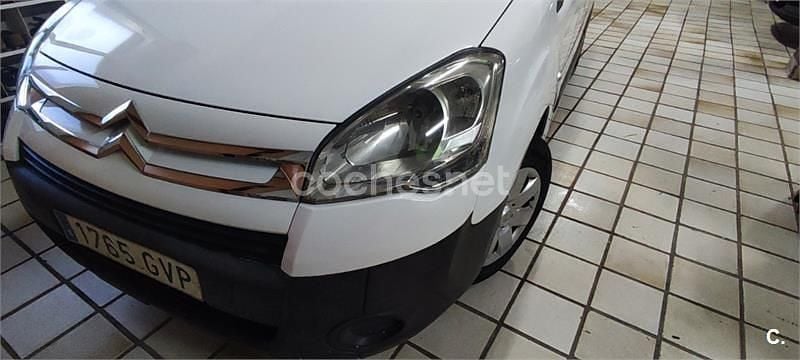 Usado Citroën Berlingo XTR 90 CV (66 kW) 2010 Blanco Monovolumen