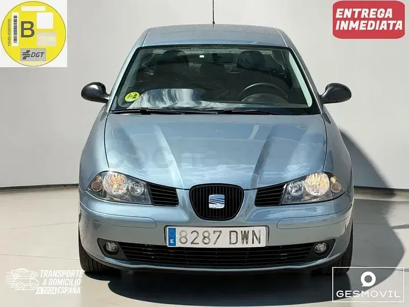 Usado Seat Cordoba Reference 100 CV (73 kW) 2006 Azul Berlina