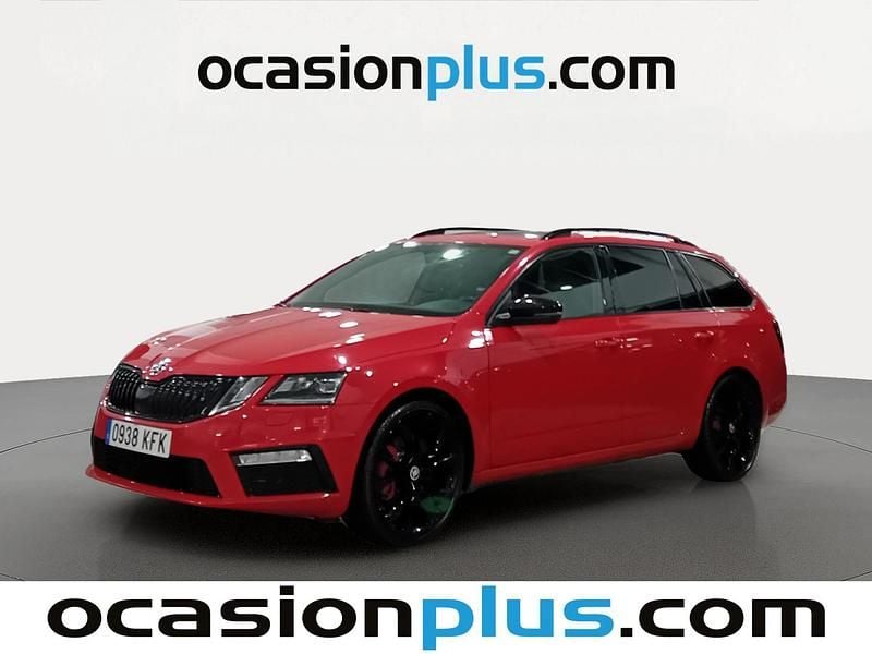Usado Skoda Octavia RS 245 CV (180 kW) 2017 Rojo Familiar