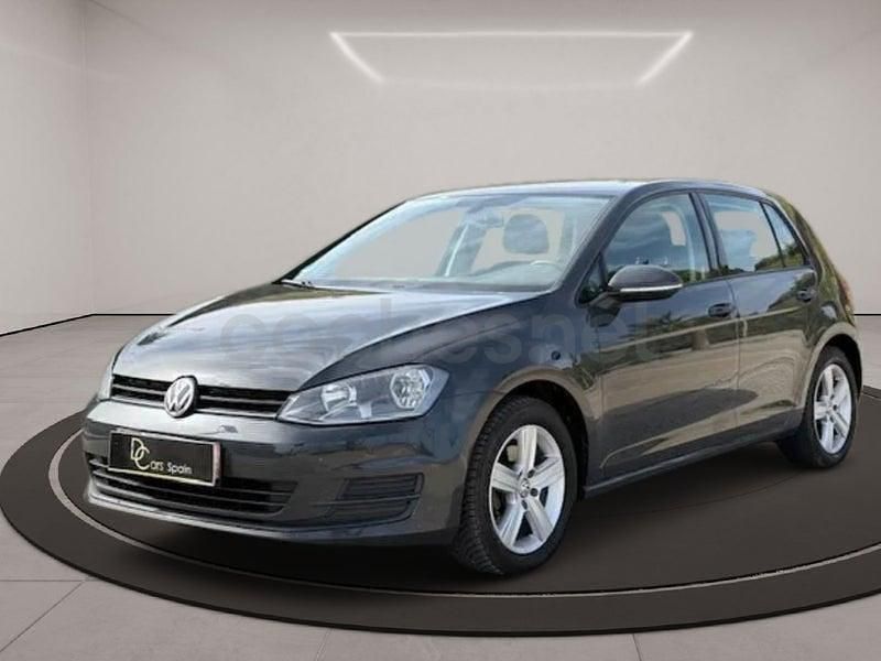 Usado VW Golf VII Advance 140 CV (102 kW) 2013 Gris / plata Berlina