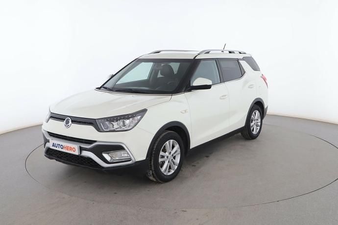 Blanco Usado 2017 Ssangyong (KGM) XLV SUV | 11.099 € - Imagen 1/3