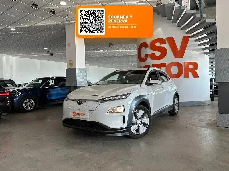 Usado Hyundai Kona Style 141 CV (103 kW) 2020 Blanco SUV