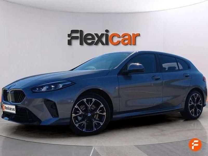 Usado BMW 120 170 CV (125 kW) 2025 Gris Utilitario