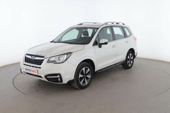 Blanco Usado 2018 Subaru Forester SUV | 20.999 € (Precio justo) - Imagen 1/3