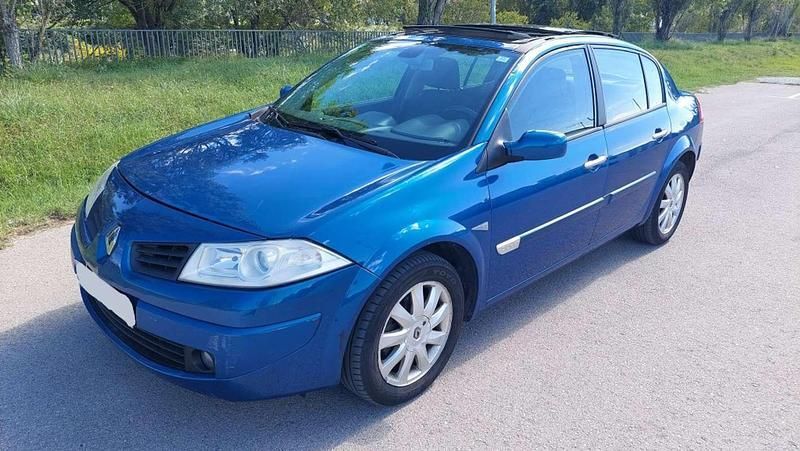 Azul Usado 2007 Renault Mégane II Dynamique Berlina | 4390 € (Precio justo) - Imagen 1/4