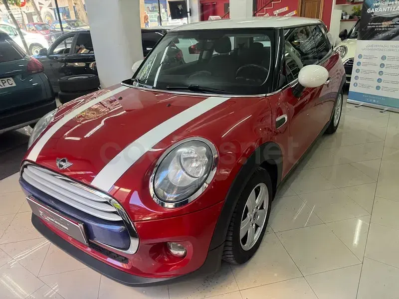 Usado Mini Cooper 136 CV (100 kW) 2014 Rojo Utilitario