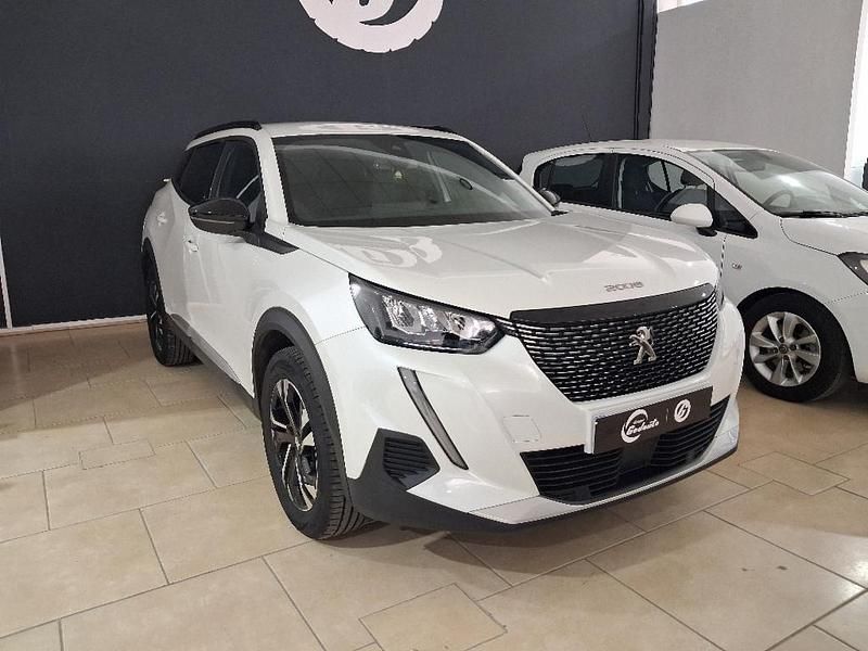 Usado Peugeot 2008 Allure 130 CV (95 kW) 2022 Otro SUV