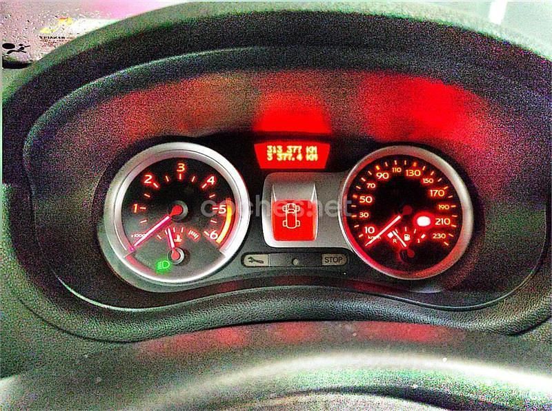 Negro Usado 2008 Renault Clio GrandTour Authentique Familiar | 3400 € (Precio justo) - Imagen 1/4