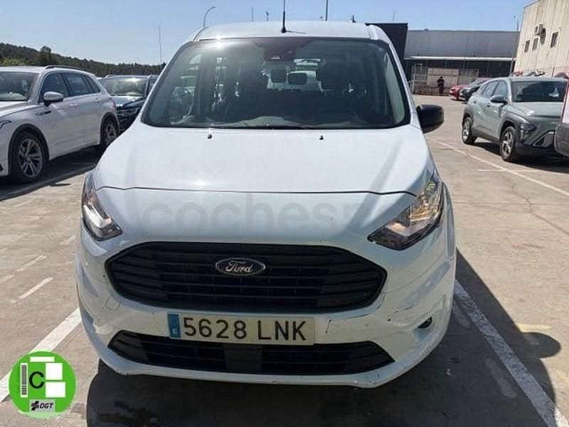 Usado Ford Tourneo Trend 120 CV (88 kW) 2021 Blanco Monovolumen