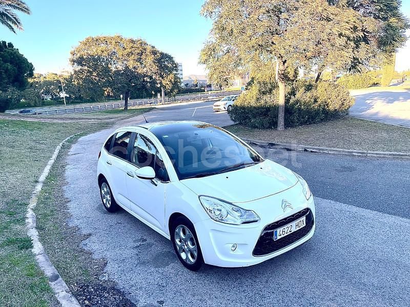Usado Citroën C3 73 HP (53 kW) 2012 Branco Sedan
