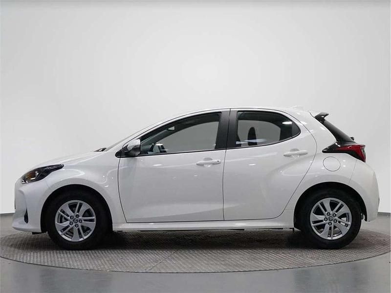 Usado Toyota Yaris Edition 125 CV (91 kW) 2021 Utilitario