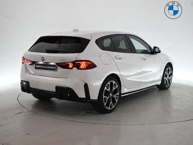 Usado BMW 120 Comfort Edition 163 CV (119 kW) 2025 Utilitario