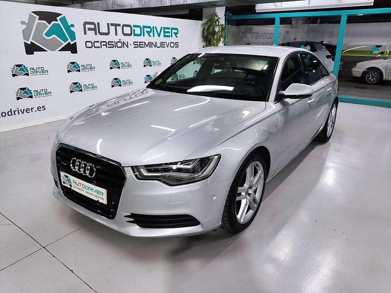 Plateado Usado 2011 Audi A6 Ambiente Berlina | 16.500 € (Caro) - Imagen 1/4