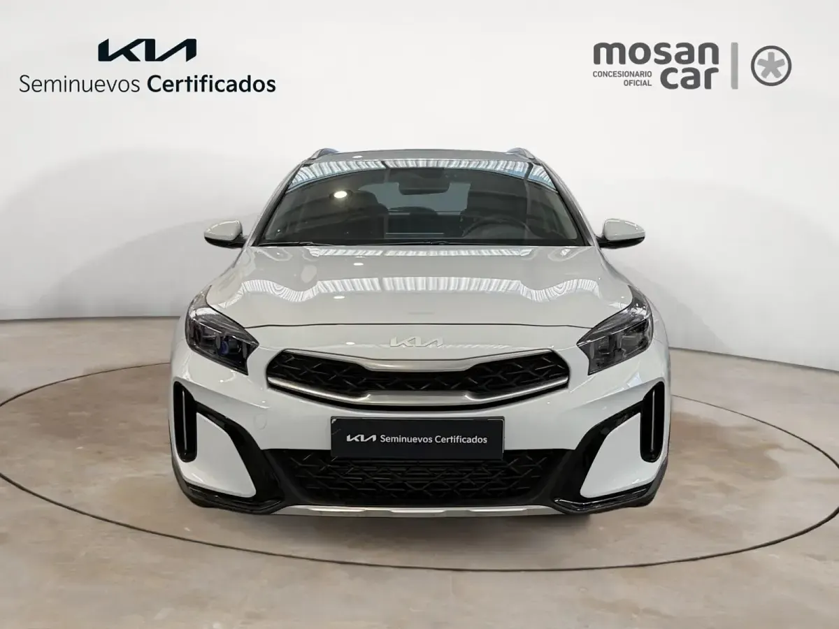 Nuevo Kia XCeed 115 CV (84 kW) 2026 Blanco deluxe SUV