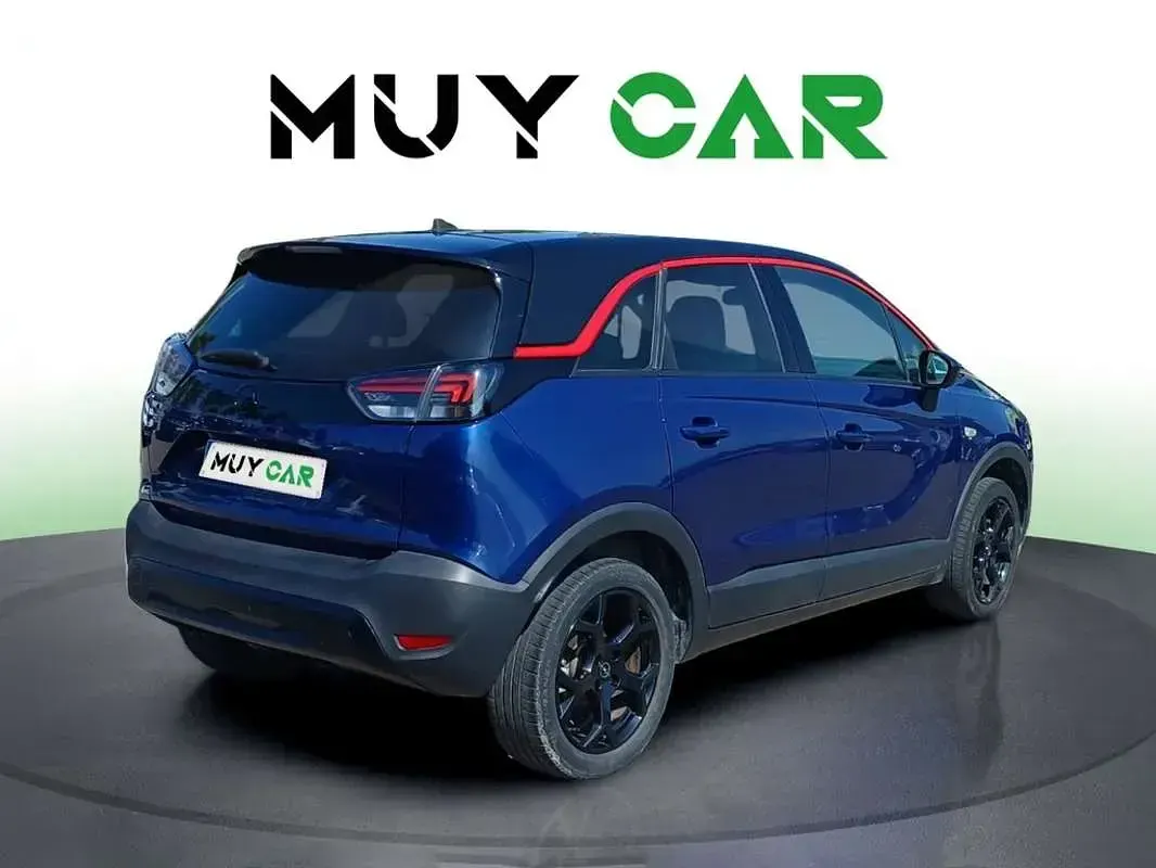 Usado Opel Crossland GS Line 131 CV (96 kW) 2022 Azul SUV