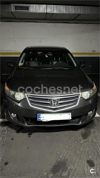 Usado Honda Accord Executive 150 CV (110 kW) 2009 Gris / plata Berlina