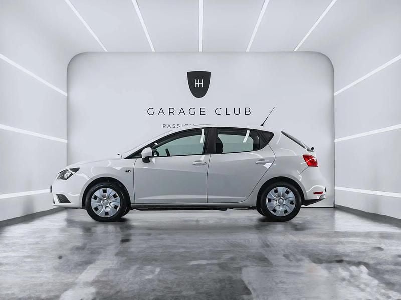 Käytetty Seat Ibiza Reference 90 HP (66 kW) 2015 Valkoinen Viistoperä