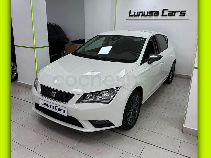 Usado Seat Leon CONNECT 110 CV (80 kW) 2016 Blanco Berlina