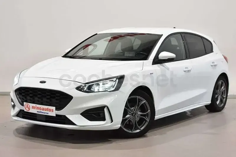 Usado Ford Focus ST-Line 126 CV (92 kW) 2020 Blanco Berlina