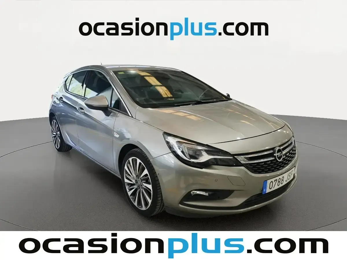 Usado Opel Astra Dynamic 150 CV (110 kW) 2016 Gris Berlina