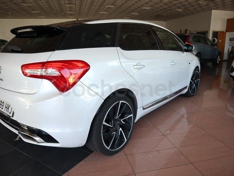 Usado Citroën DS5 163 CV (119 kW) 2013 Blanco Utilitario