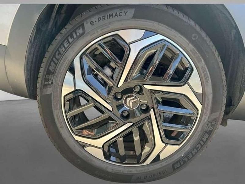 Usado Citroën C4 Feel 131 CV (96 kW) 2023 Gris SUV