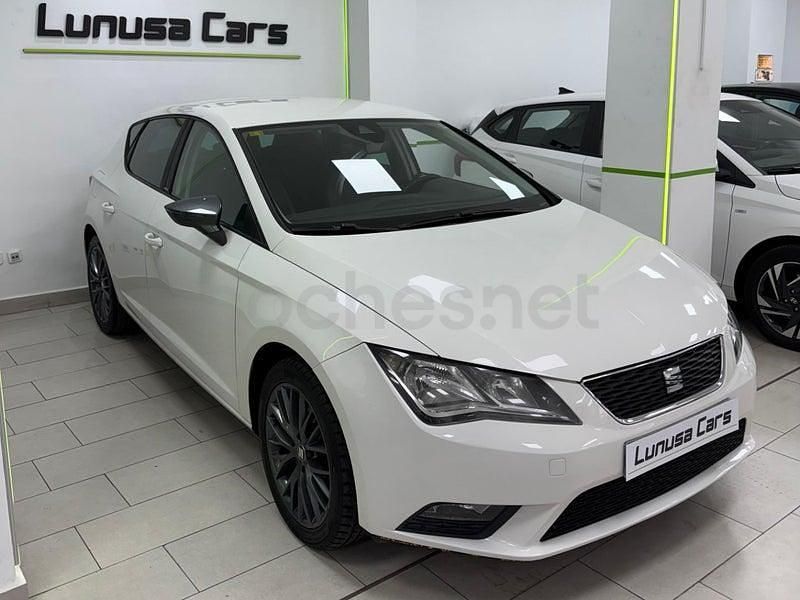 Usado Seat Leon CONNECT 110 CV (80 kW) 2016 Blanco Berlina