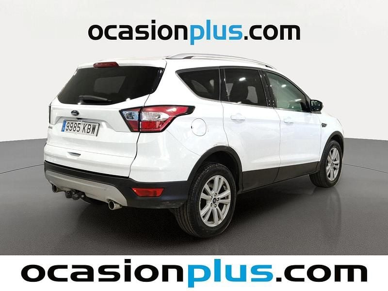 Usado Ford Kuga Titanium 120 CV (88 kW) 2017 Blanco SUV