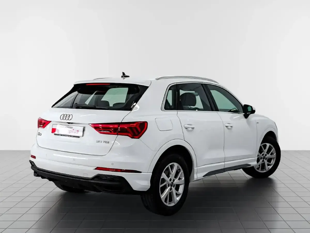 Usado Audi Q3 S-Line 150 CV (110 kW) 2023 Blanco SUV