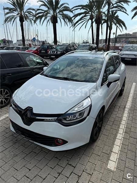 Blanco Usado 2014 Renault Clio GrandTour Dynamique Familiar | 7500 € (Buen precio) - Imagen 1/4