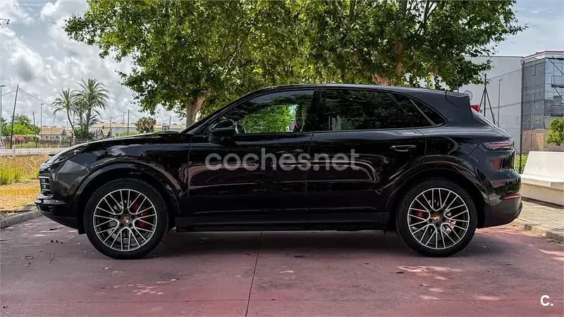 Usado Porsche Cayenne 340 CV (250 kW) 2018 Negro SUV