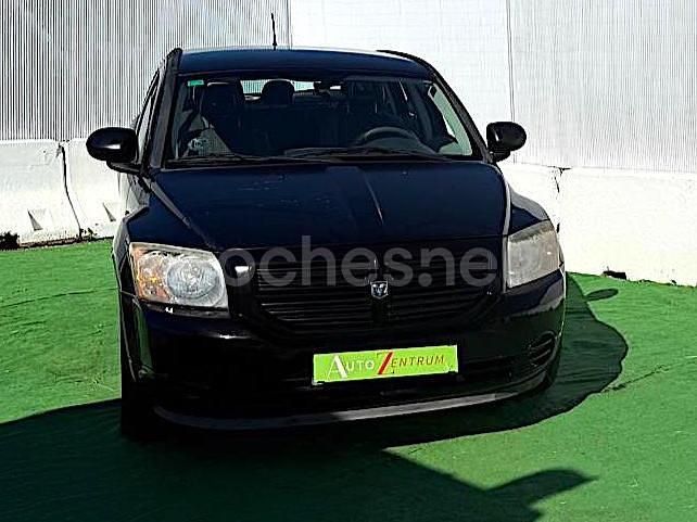 Käytetty Dodge Caliber SXT 140 HP (102 kW) 2007 Musta Viistoperä