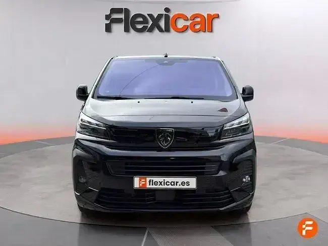 Usado Peugeot Traveller Business-Line 180 CV (132 kW) 2024 Negro Monovolumen