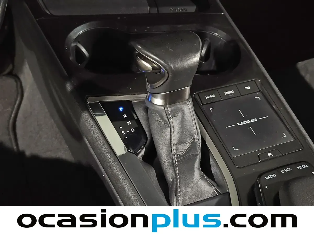 Usado Lexus UX 184 CV (135 kW) 2021 SUV