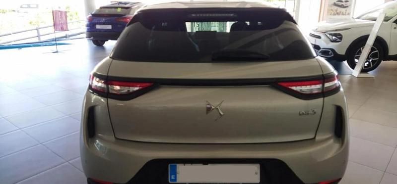 Usado DS Automobiles DS3 Crossback Connected Chic 99 CV (72 kW) 2020 Pintura chrystal pearl SUV