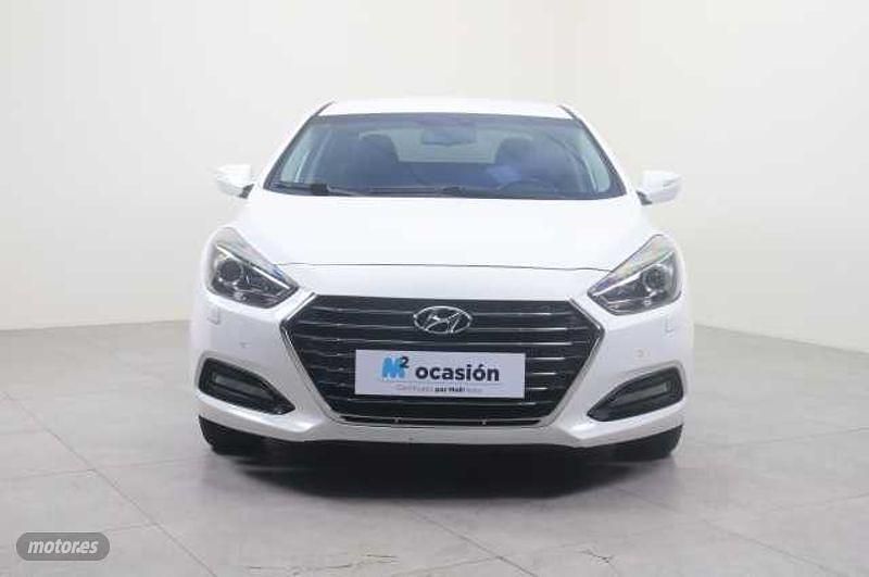 Usado Hyundai i40 141 CV (103 kW) 2017 Blanco Berlina