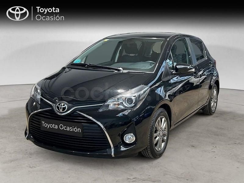 Negro Usado 2015 Toyota Yaris Active Berlina | 10.750 € (Precio justo) - Imagen 1/4