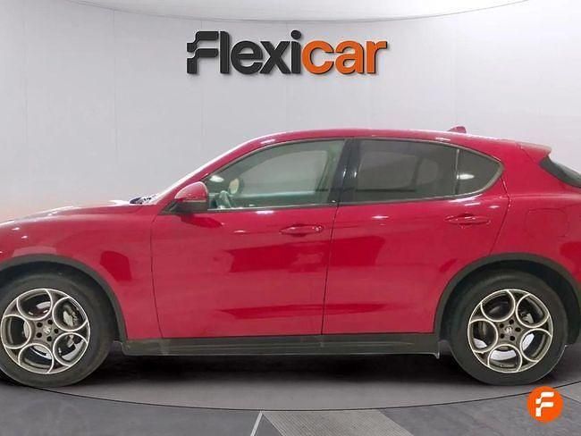 Usado Alfa Romeo Stelvio Sprint 160 CV (117 kW) 2022 Rojo SUV